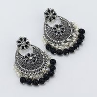 Retro Flower Alloy Plating Inlay Artificial Pearls Rhinestones Women's Drop Earrings main image 5
