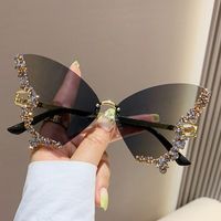 Elegant Modern Style Butterfly Pc Butterfly Frame Diamond Frameless Women's Sunglasses sku image 3