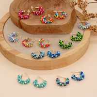 1 Paire Sucré Forme C Multicolore Perlé Tresser Verre Le Cuivre Boucles D'oreilles main image 1