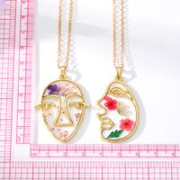 Casual Cute Simple Style Round Alloy Resin Patchwork Women's Pendant Necklace main image 5