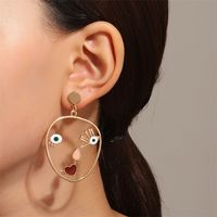 1 Pair Casual Vintage Style Human Face Leaf Heart Shape Plating Hollow Out Inlay Alloy Metal Brass Resin Zircon 18k Gold Plated Gold Plated Silver Plated Earrings main image 4