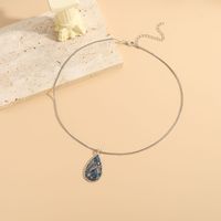Vintage Style Leaf Moon Water Droplets Alloy Enamel Inlay Natural Stone Women's Pendant Necklace main image 7
