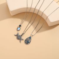 Vintage Style Leaf Moon Water Droplets Alloy Enamel Inlay Natural Stone Women's Pendant Necklace main image 4