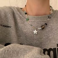 Sucré Style Cool Forme De Cœur Fleur Perlé Alliage Femmes Pendentif main image 1