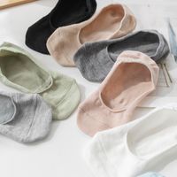 Women's Simple Style Solid Color Bamboo Fiber Crew Socks A Pair main image 2