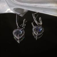 Elegant Luxurious Korean Style Heart Shape Alloy Hollow Out Inlay Zircon Women's Ear Studs main image 2
