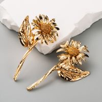 Exaggerated Artistic Flower Alloy Plating Gold Plated Silver Plated Women's Ear Studs main image 5