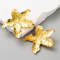 1 Pair Exaggerated Artistic Starfish Plating Alloy Titanium Steel Gold Plated Silver Plated Ear Studs main image 4