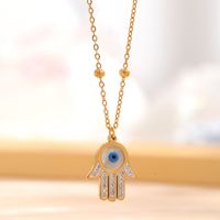 304 Stainless Steel 18K Gold Plated Retro Plating Inlay Palm Eye Butterfly Resin Rhinestones Shell Pendant Necklace sku image 2