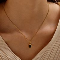 201 Stainless Steel 18K Gold Plated IG Style Vacation Simple Style Plating Solid Color Agate Shell Pendant Necklace main image 1