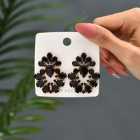 1 Pair Luxurious Shiny Water Droplets Inlay Copper Alloy Glass Ear Studs main image 2