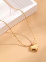 304 Stainless Steel 18K Gold Plated Retro Sweet Classic Style Enamel Plating Heart Shape Resin Pendant Necklace main image 6