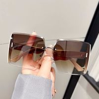 Exaggerated Streetwear Solid Color Ac Square Frameless Women's Sunglasses main image 1