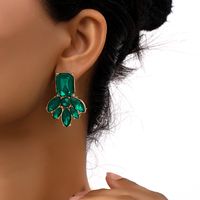 Retro Estilo Francés Cuadrado Gotitas De Agua Aleación Embutido Joya Circón Mujeres Aretes main image 2