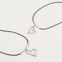 Casual Elegant Vintage Style Heart Shape Alloy Leather Rope Women's Pendant Necklace main image 3