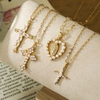Classic Style Shiny Cross Heart Shape Copper Inlay Artificial Pearls Zircon Pendant Necklace main image 1