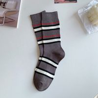 Frau Retro Klassischer Stil Streifen Baumwolle Ankle Socken Ein Paar sku image 1