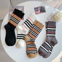 Frau Retro Klassischer Stil Streifen Baumwolle Ankle Socken Ein Paar main image 2