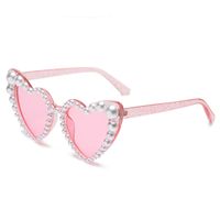 Simple Style Heart Shape Pc Polygon Inlaid Pearls Full Frame Women's Sunglasses sku image 1