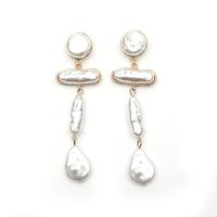 1 Pair Elegant Simple Style Irregular Inlay Alloy Freshwater Pearl Pearl Drop Earrings sku image 1