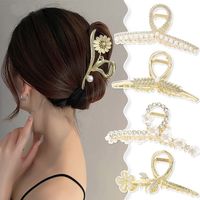 Sweet Flower Metal Inlay Artificial Pearls Rhinestones Hair Claws main image 1