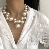 Exaggerated Geometric Artificial Pearl Women's Necklace main image 4