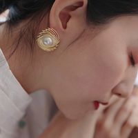Koreanische Art Kreis Legierung Überzug Inlay Künstliche Perlen Frau Ohrstecker main image 5