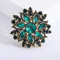 Ethnic Style Shiny Flower Alloy Inlay Crystal Glass Women's Brooches sku image 3