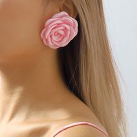 1 Pair Elegant Cute Vintage Style Flower Handmade Cloth Iron Fabric Ear Studs main image 5