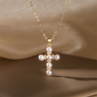 Casual Simple Style Cross Copper Gold Plated Pearl Zircon Pendant Necklace In Bulk main image 5