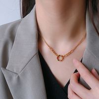 Vintage Style Simple Style Circle Titanium Steel Plating Hollow Out 18k Gold Plated Necklace main image 5