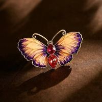 Retro Mariposa Perla De Imitación Aleación Diamante De Imitación Mujeres Broches sku image 12