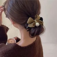 Retro Bow Knot Imitation Pearl Plastic Cloth Hair Claws main image 3