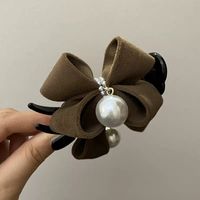 Retro Bow Knot Imitation Pearl Plastic Cloth Hair Claws sku image 1