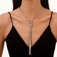 Sexy Strassenmode Knoten Metall Kupfer Quaste Frau Lange Halskette Halskette main image 6
