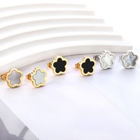 1 Pair Simple Style Flower Plating Stainless Steel Gold Plated Ear Studs main image 1