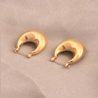 1 Paar Ig-stil U-form Überzug Titan Stahl 18 Karat Vergoldet Ohrringe main image 4