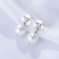 1 Pair Elegant Flower Inlay Imitation Pearl Sterling Silver Zircon Drop Earrings main image 5