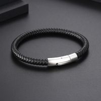Retro Simple Style Streetwear Solid Color Leather Men's Wristband main image 6