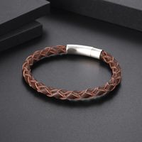Classic Style Solid Color Leather Handmade Men's Bangle main image 2