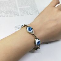 Casual Estilo De Moda Ojo Del Diablo Aleación Enchapado Embutido Resina Mujeres Pulsera main image 4