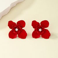 Elegant French Style Flower Alloy Pearl Plating Women's Ear Studs main image 6