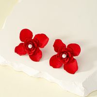 Elegant French Style Flower Alloy Pearl Plating Women's Ear Studs sku image 1