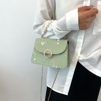 Women's Medium Pu Leather Flower Vintage Style Square Magnetic Buckle Shoulder Bag main image 4