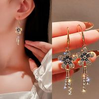 Chinoiserie Ethnic Style Flower Alloy Inlay Artificial Gemstones Women's Drop Earrings main image 1
