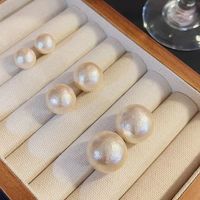 Retro Solid Color Imitation Pearl Plating Women's Ear Studs main image 1