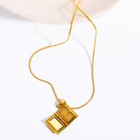 Style Vintage Style Simple Traverser Carré Le Cuivre Placage Sculpture Plaqué Or 18k Pendentif main image 3