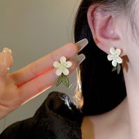 Sweet Flower Alloy Plating Women's Ear Studs 1 Pair main image 2