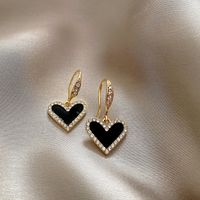 Retro Heart Shape Alloy Enamel Inlay Rhinestones Women's Drop Earrings 1 Pair sku image 1