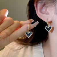 Retro Heart Shape Alloy Enamel Inlay Rhinestones Women's Drop Earrings 1 Pair main image 2